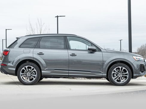 New 2026 Audi Q7 2.0T Premium image 3