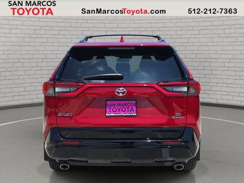 Used 2025 Toyota RAV4 SE AWD/4WD image 7