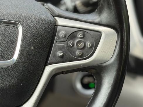 Used 2018 GMC Terrain SLE w/ Driver Convenience Package FWD image 24