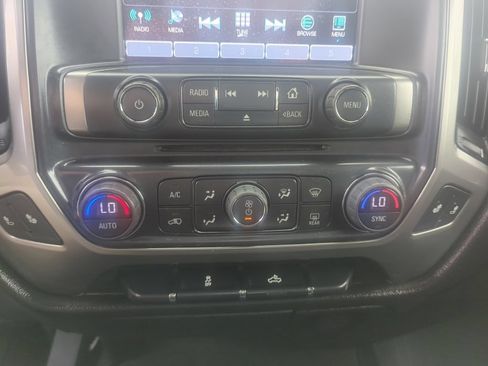 Certified 2018 Chevrolet Silverado 1500 LT w/ All Star Edition AWD/4WD image 23