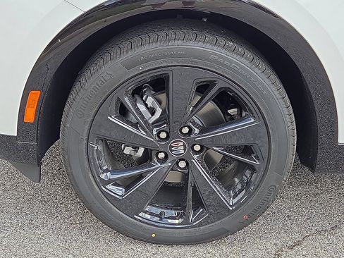 New 2026 Buick Envision Sport Touring AWD/4WD image 7