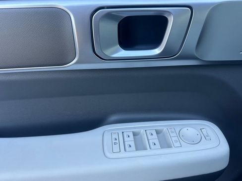 New 2026 Hyundai Santa Fe SE image 8