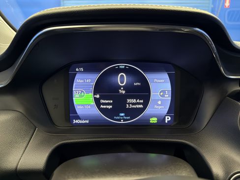 Used 2023 Chevrolet Bolt EUV LT w/ Driver Confidence Package image 17