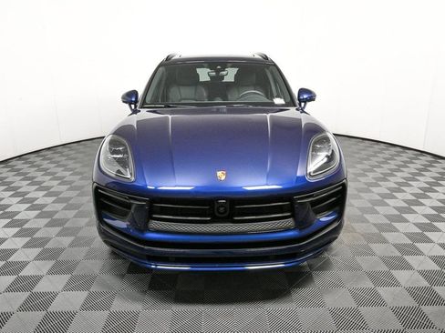 Certified 2026 Porsche Macan image 36