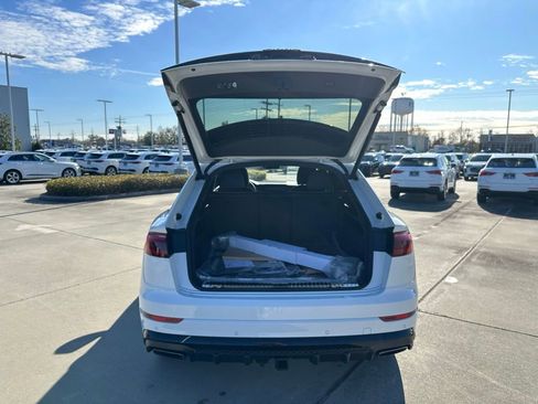 New 2026 Audi Q8 Premium Plus image 23