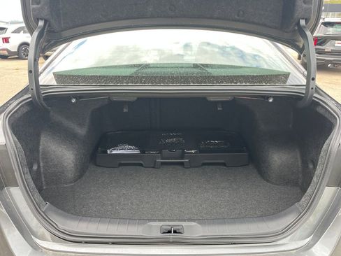 New 2026 Nissan Altima 2.5 SR w/ SR Midnight Edition Package FWD image 33
