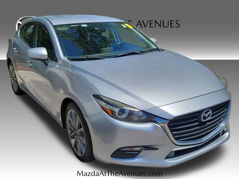 Used 2017 MAZDA MAZDA3 Touring image 8