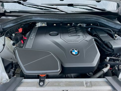 Used 2023 BMW X4 xDrive30i AWD/4WD image 29
