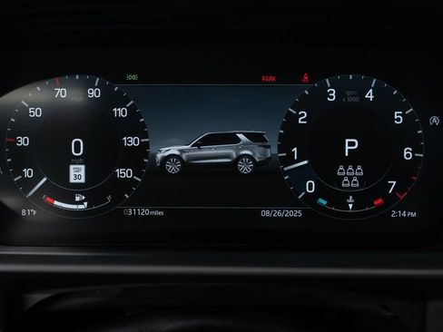 Used 2024 Land Rover Discovery Dynamic SE image 27