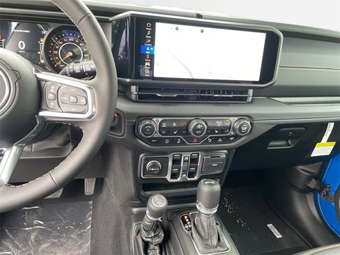 New 2025 Jeep Wrangler Sahara image 21