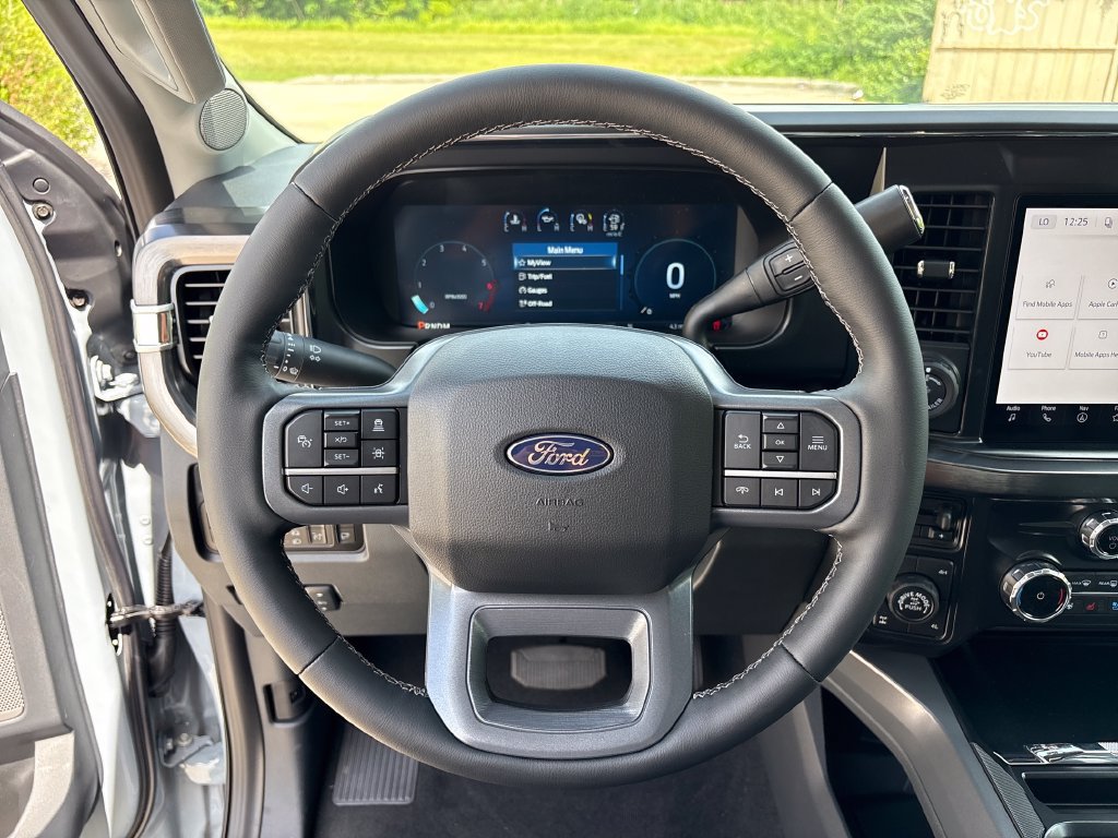 New 2027 Ford F250 Lariat w/ Tremor Off-Road Package AWD/4WD image 17