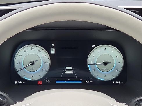 Used 2024 Hyundai Palisade Calligraphy image 23