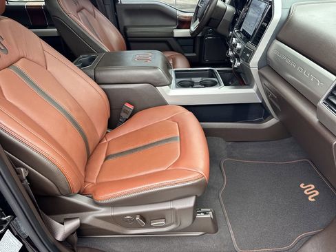 Used 2022 Ford F250 King Ranch w/ King Ranch Ultimate Package image 13