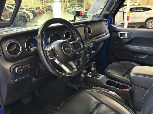 Used 2021 Jeep Wrangler Unlimited Sahara w/ Safety Group image 13