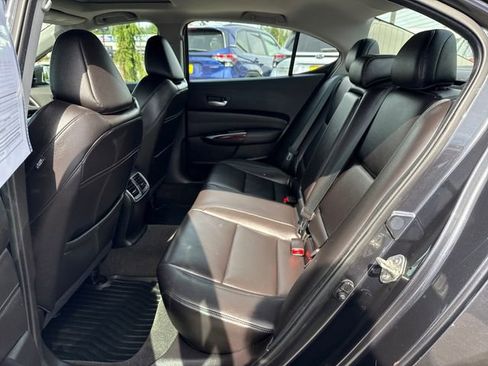 Used 2016 Acura TLX V6 FWD image 13