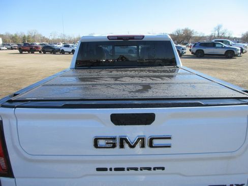 New 2026 GMC Sierra 1500 AT4X image 7