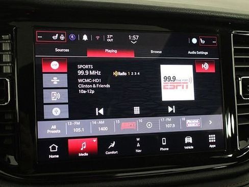 Used 2024 Dodge Durango GT image 30