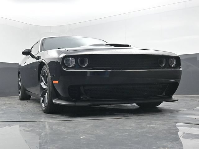 Used 2022 Dodge Challenger R/T RWD image 46
