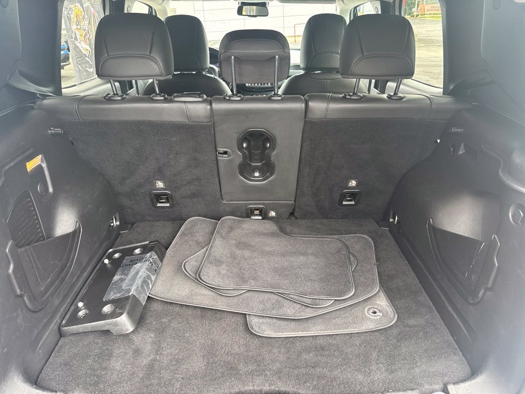 Used 2020 Jeep Renegade Limited w/ UConnect 8.4 Nav Group AWD/4WD image 57