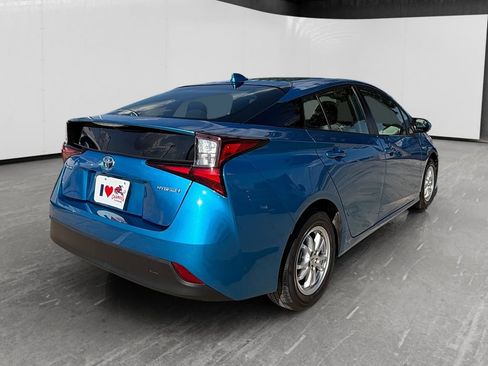 Used 2022 Toyota Prius L Eco FWD image 5