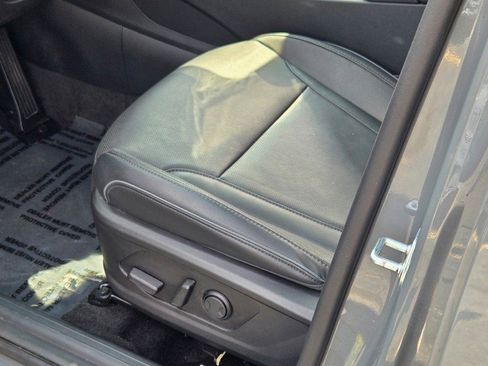 Used 2022 Hyundai Santa Cruz Limited image 20