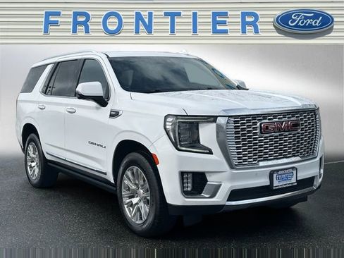 Used 2022 GMC Yukon Denali w/ Max Trailering Package image 8