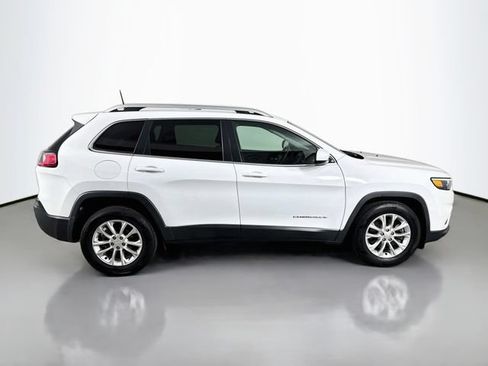 Used 2019 Jeep Cherokee Latitude w/ Popular Appearance Group FWD image 4