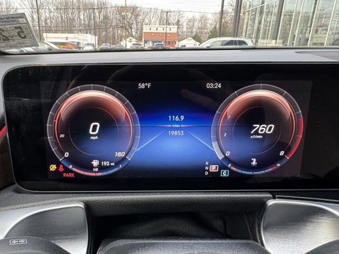 Certified 2023 Mercedes-Benz GLB 250 4MATIC image 24