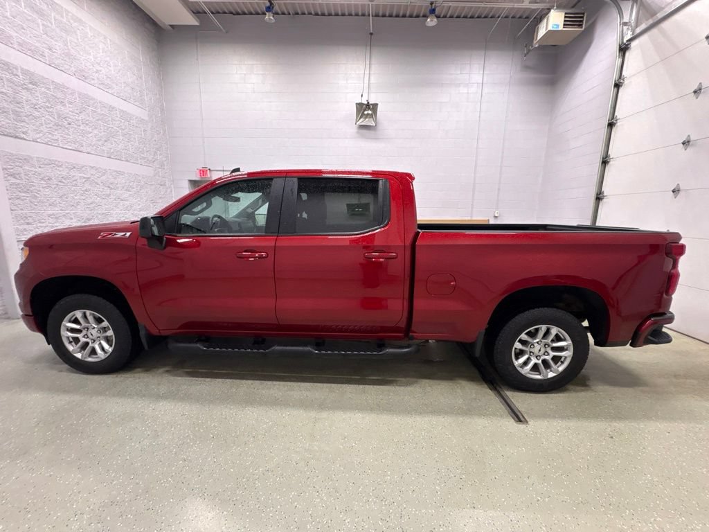 Used 2024 Chevrolet Silverado 1500 RST AWD/4WD image 8