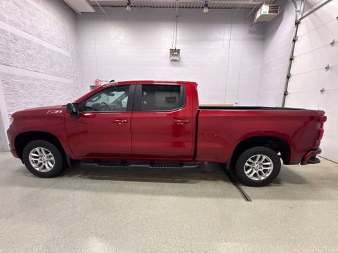 Used 2024 Chevrolet Silverado 1500 RST AWD/4WD image 8