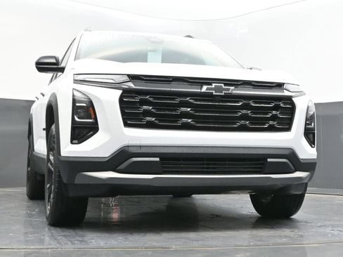 New 2026 Chevrolet Equinox LT FWD image 38