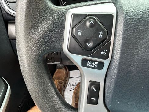 Used 2018 Toyota Tundra SR5 AWD/4WD image 17