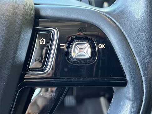 Used 2021 Lincoln Corsair Reserve w/ Equipment Group 201A image 22