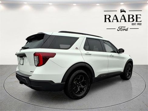 Used 2022 Ford Explorer Timberline image 8
