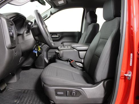 Used 2022 Chevrolet Silverado 1500 Custom image 8