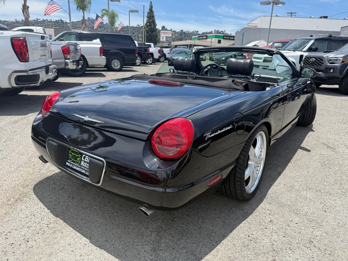 Used 2002 Ford Thunderbird RWD image 16