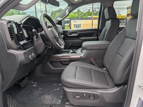 New 2026 Chevrolet Silverado 2500 LTZ w/ Trail Boss Package AWD/4WD image 13