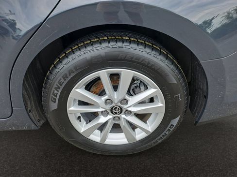Used 2025 Toyota Camry LE FWD image 46