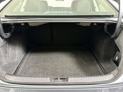 Used 2024 Volkswagen Jetta SEL FWD image 17