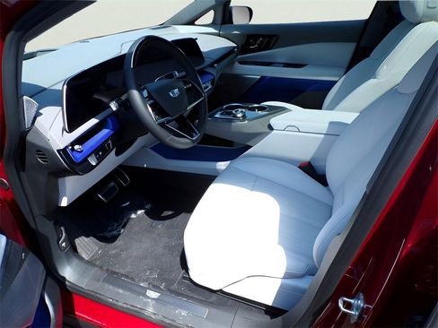 New 2025 Cadillac Optiq Sport 2 image 10