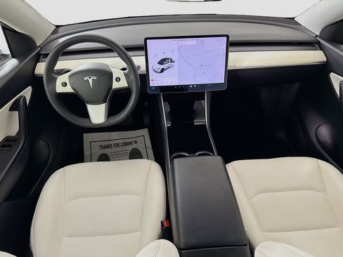 Used 2021 Tesla Model Y Long Range AWD/4WD image 24