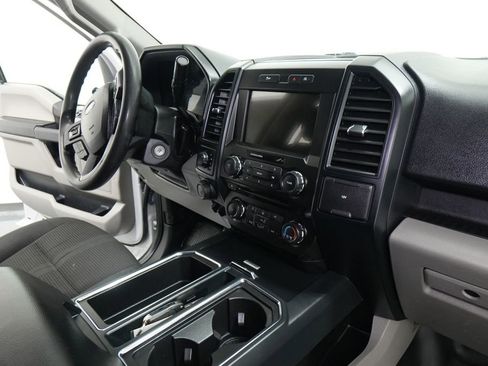 Used 2018 Ford F150 XL w/ Equipment Group 101A Mid AWD/4WD image 27