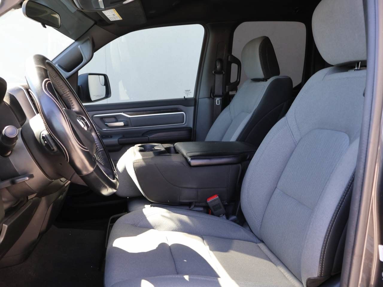 Used 2023 RAM 1500 Big Horn AWD/4WD image 9