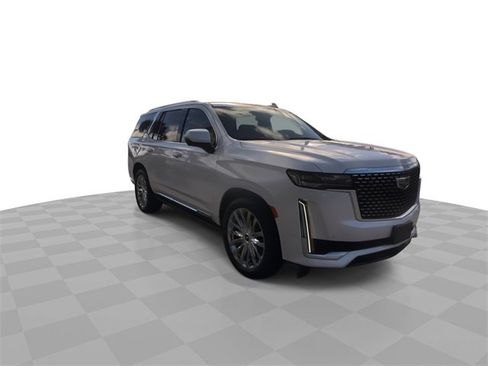 Certified 2022 Cadillac Escalade Premium Luxury w/ Performance Package image 3