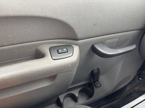 Used 2011 GMC Sierra 1500 W/T w/ Work Truck Preferred Package image 25