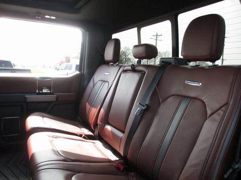 Used 2020 Ford F250 Platinum w/ Tremor Off-Road Package image 23