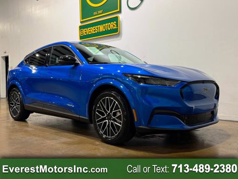 Used 2025 Ford Mustang Mach-E Premium image 1