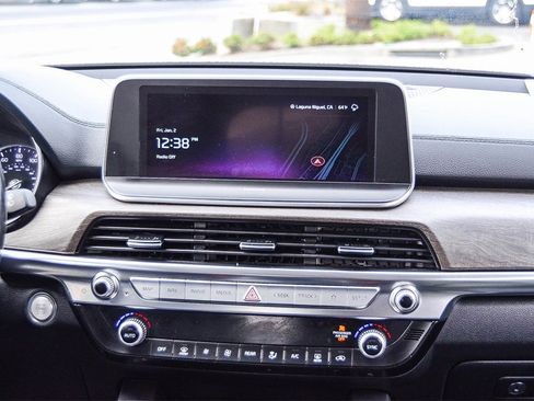 Used 2022 Kia Telluride EX w/ EX Premium Package image 14