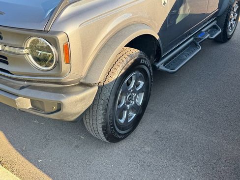 Used 2025 Ford Bronco Big Bend AWD/4WD image 3