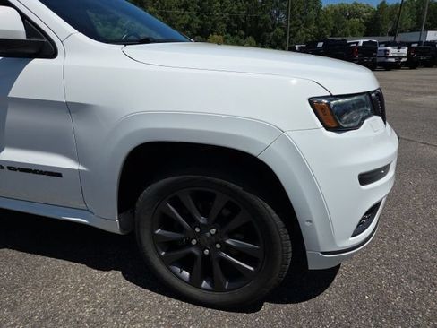 Used 2019 Jeep Grand Cherokee High Altitude AWD/4WD image 32